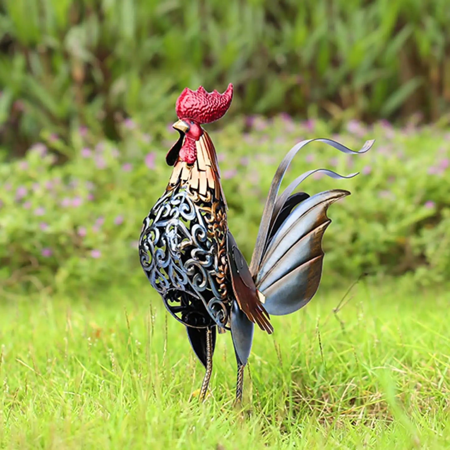 Metal Rooster Sculpture Vibrant Home Garden Decor