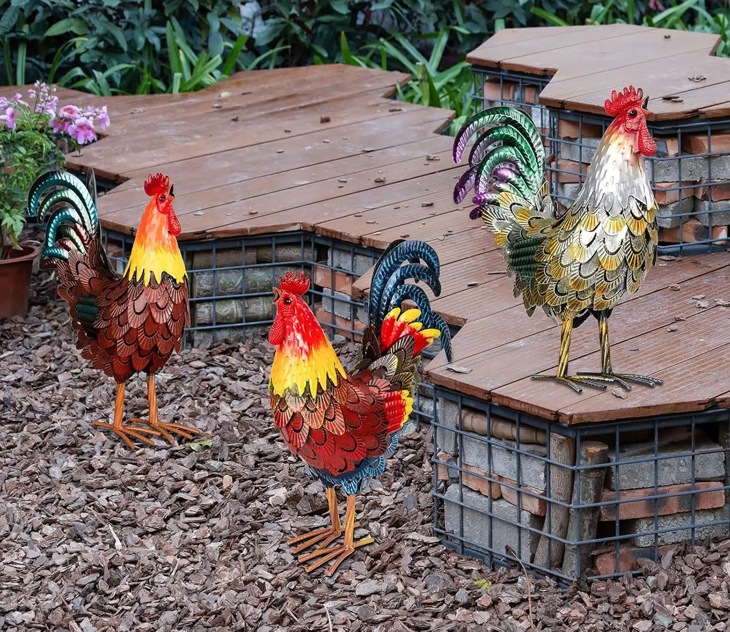 Metal Rooster Statues for Garden and Home Decor